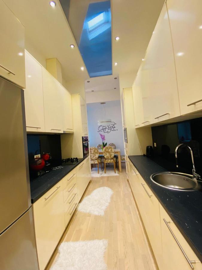 3 Wohnung,marijin Dvor *