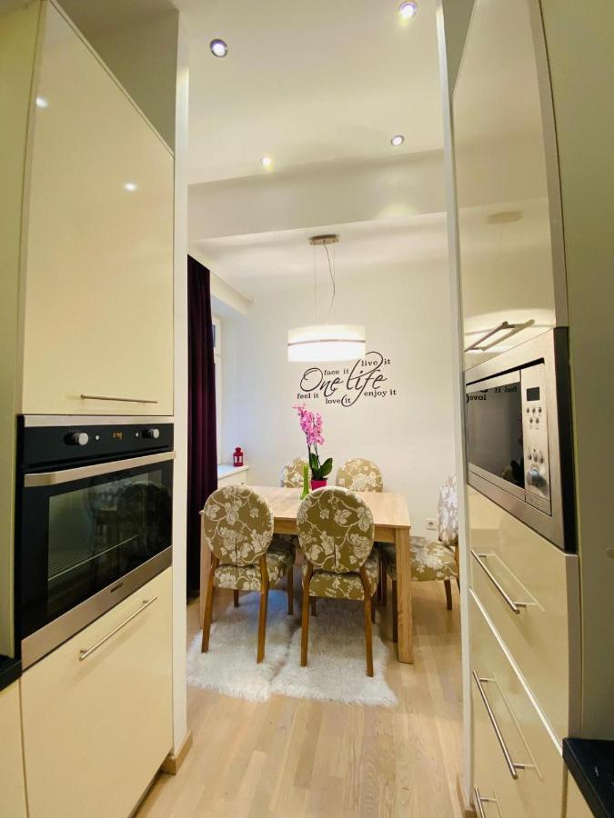 3 Wohnung,marijin Dvor